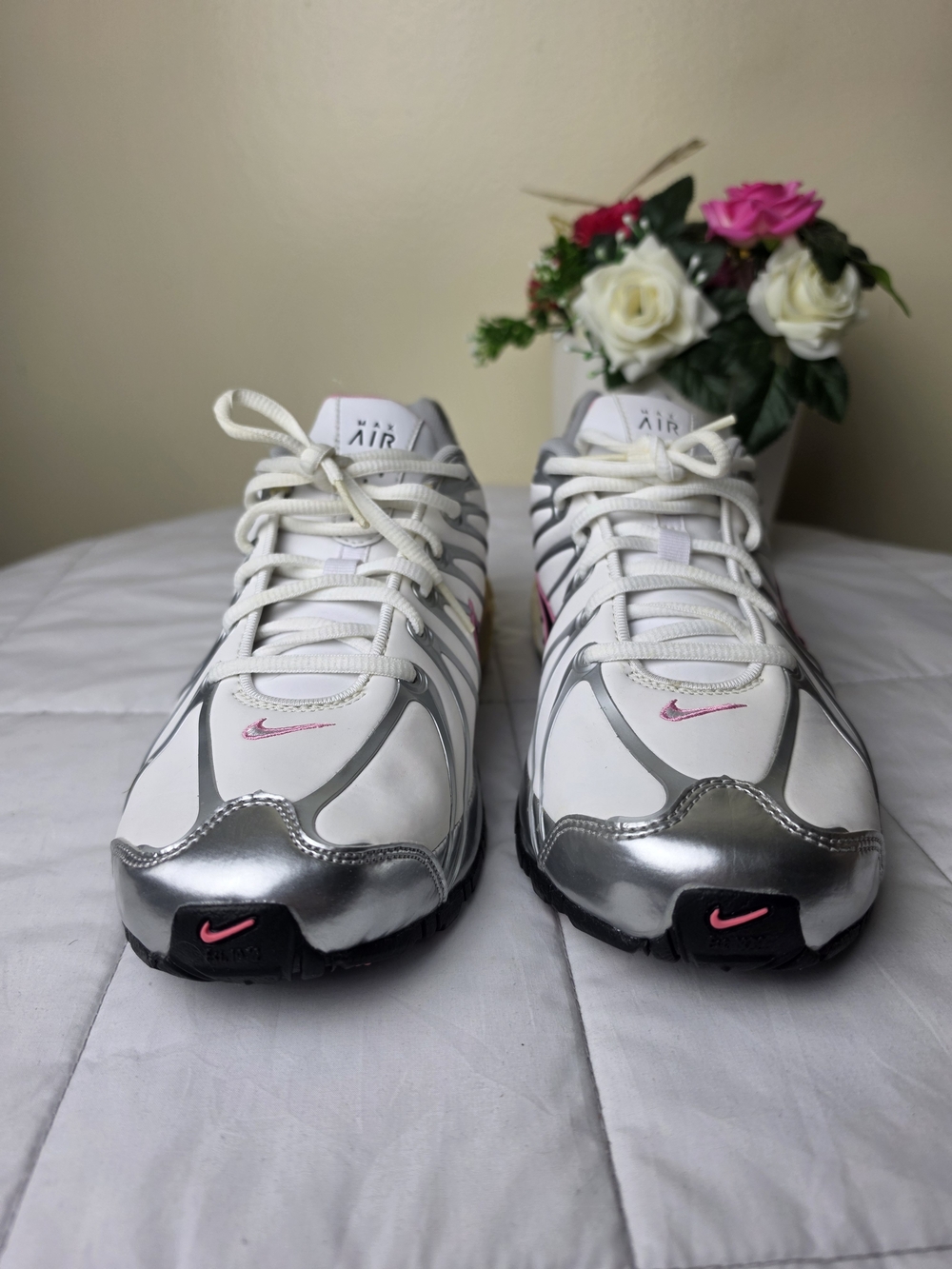Nike Air Max Torch SL Wome's White Pink Silver Sneakers Size 9 - Picture 4 of 7